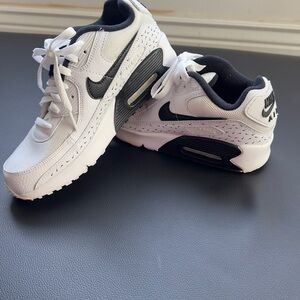 Nike kids Black and White Air Max Sneakers